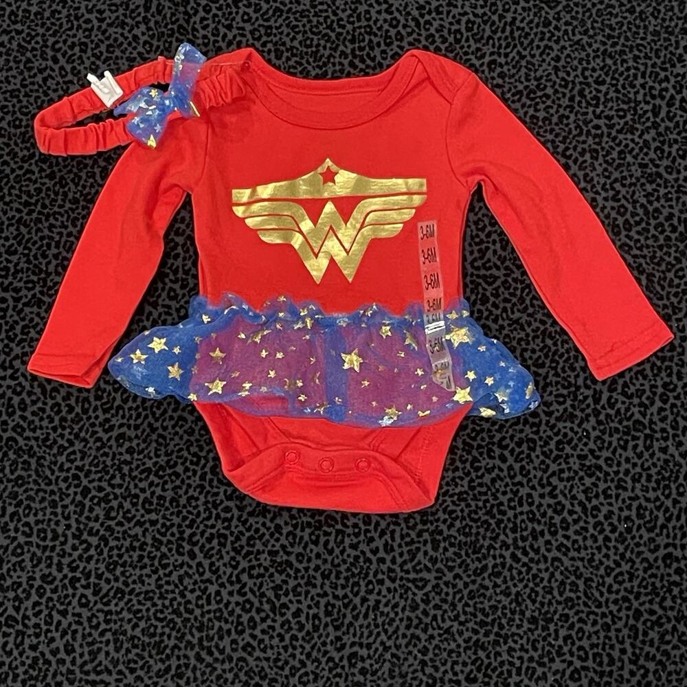 Wonder Woman‎ Baby Girl Bodysuit One Piece 3-6Months Outfit